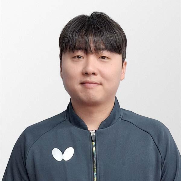 황승혁
